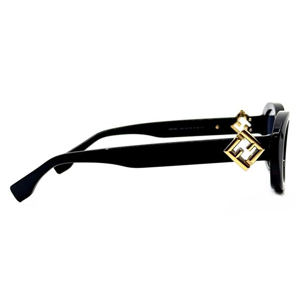New, FENDI Sunglasses FE40140U 01A Authentic - Picture 5 of 16